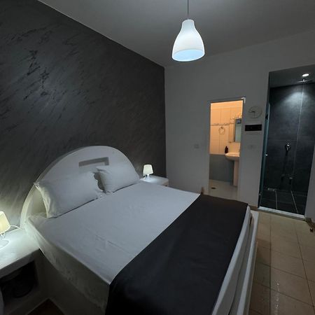 Hotel Two Mermaids Ксамил Экстерьер фото