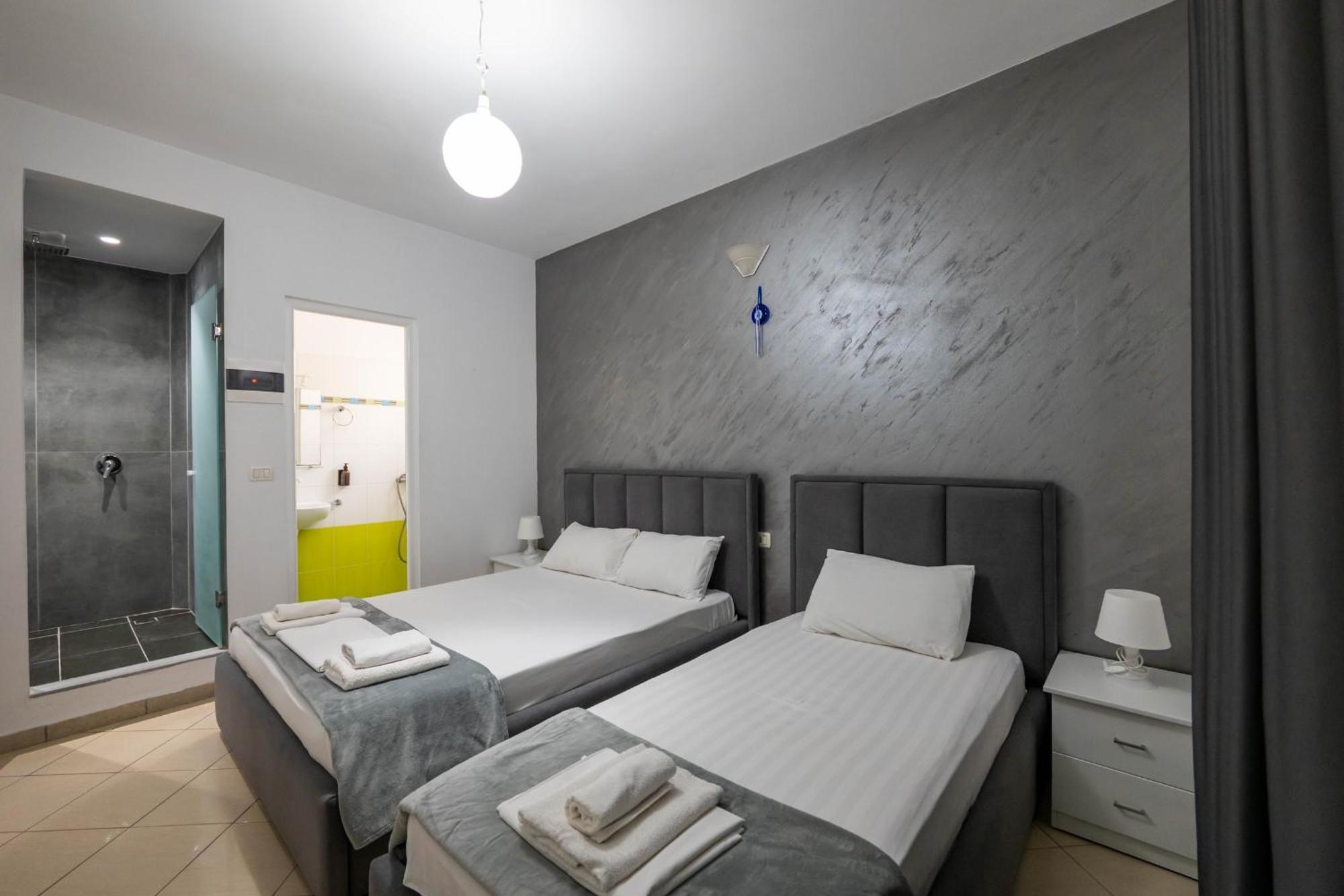Hotel Two Mermaids Ксамил Экстерьер фото